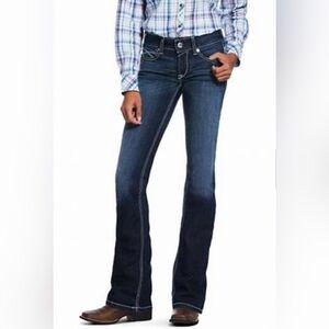 NWT-Ariat Women’s R.E.A.L Arrow Fit Boot cut jeans - 10032061-27X-Long